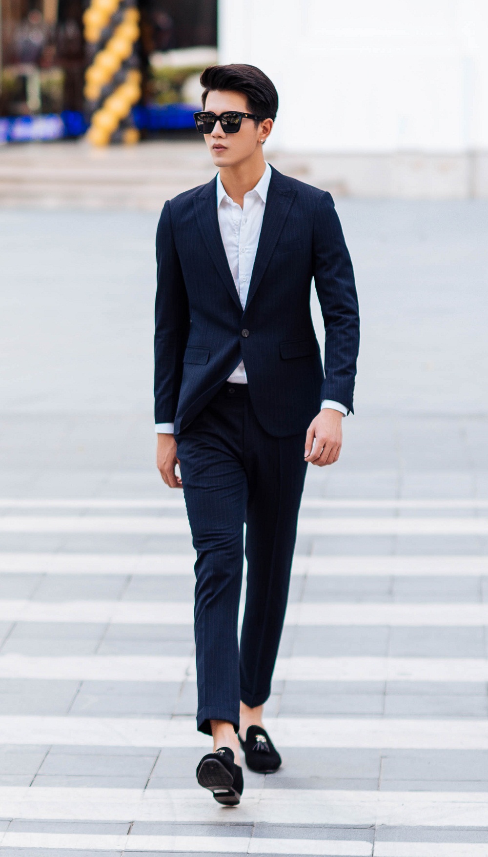 CÁCH MẶT VEST NAM SANG TRỌNG, THU HÚT, LỊCH LÃM
