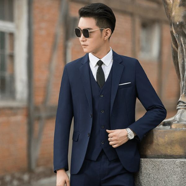 Xu Hướng Vest Nam 2025: Thanh Lịch, Hiện Đại Và Tối Giản